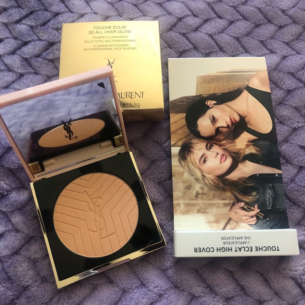 YSL 3D All Over Glow Illuminating Powder